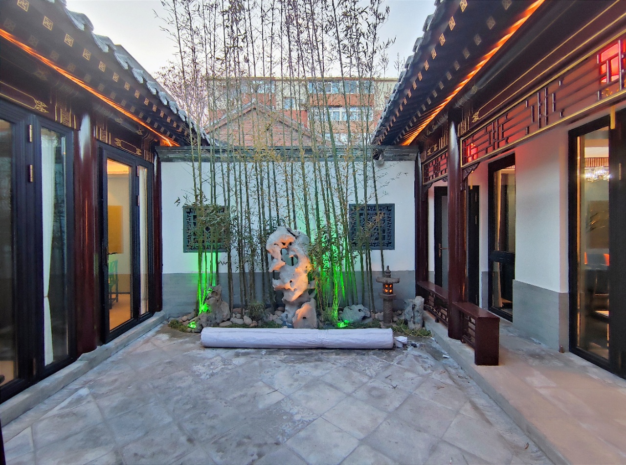 西城区和平门琉璃厂（南新华街）四合院出租