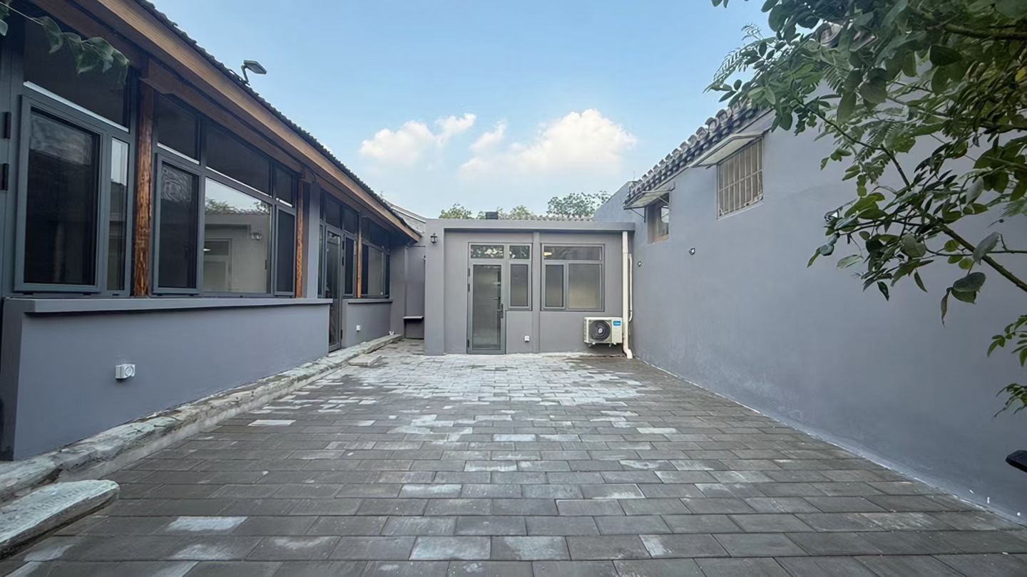西城区白塔寺213.34㎡侧西独院